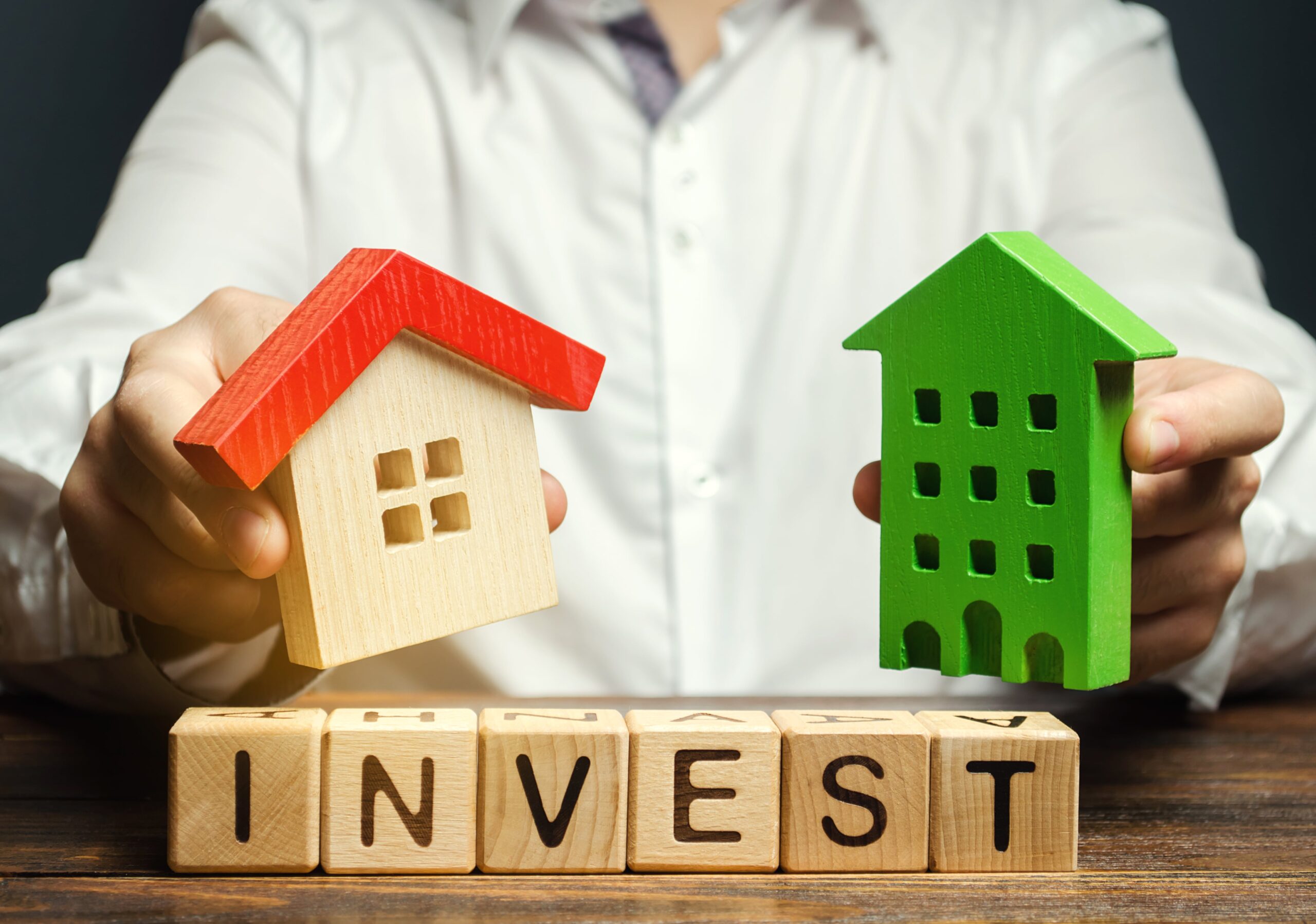 4 BHK Flat in Noida Extension