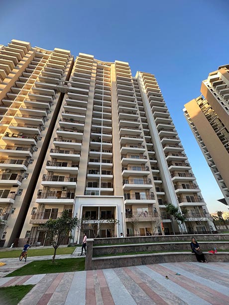 luxury homes in noida extension